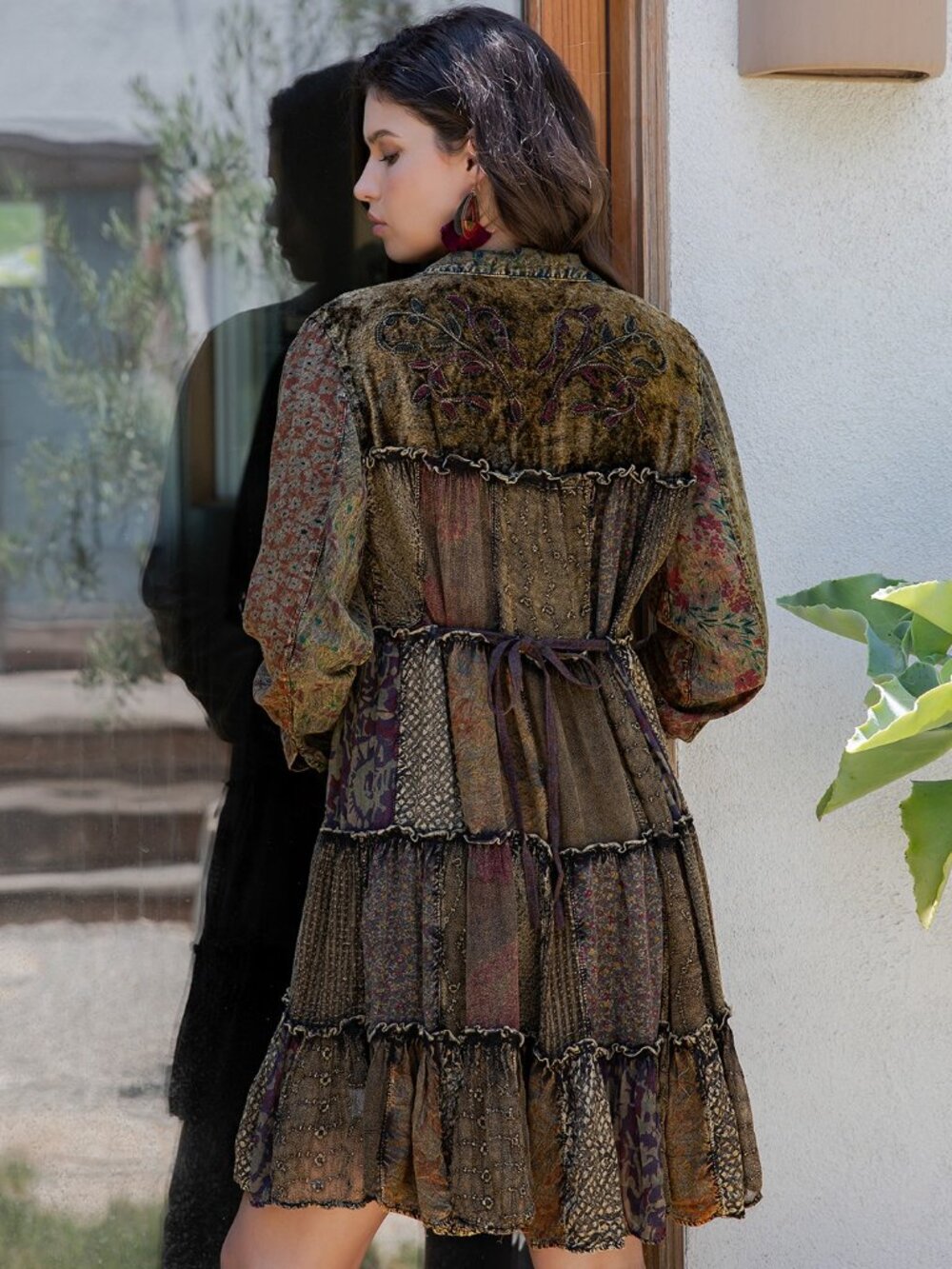 Artisan Embroidered Jhabla Shirt Dress in Mixed Motifs - Picture 3 of 6
